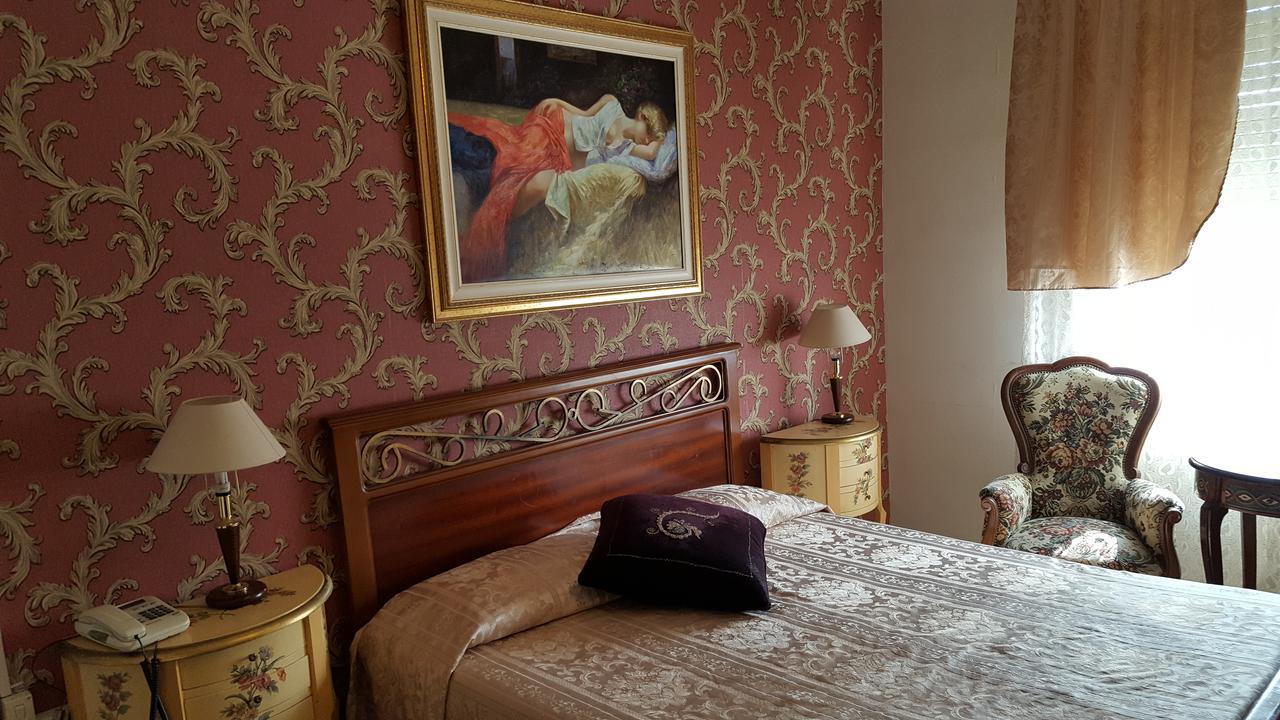 Hotel Royal Alessandria Eksteriør billede